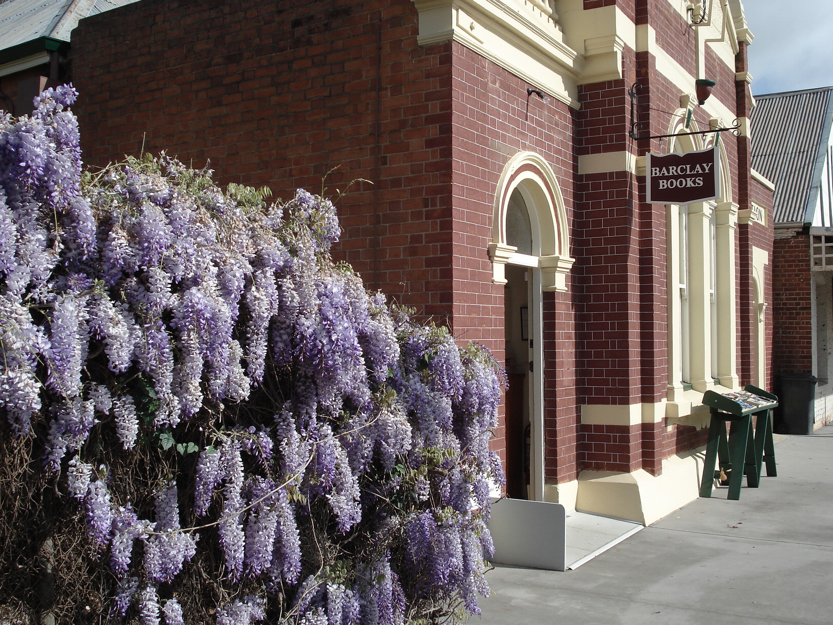 Barclay Books shop photo